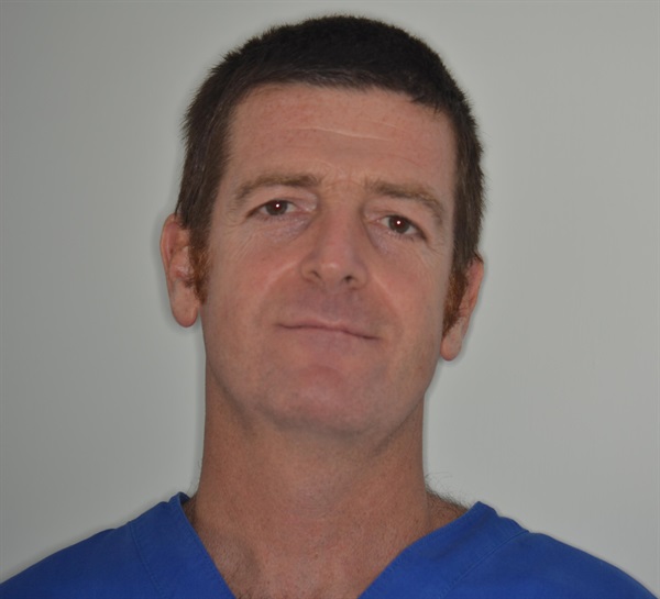 Dr. Giacomo Tarquini Peri-Implantitis: Its Diagnosis and Management 